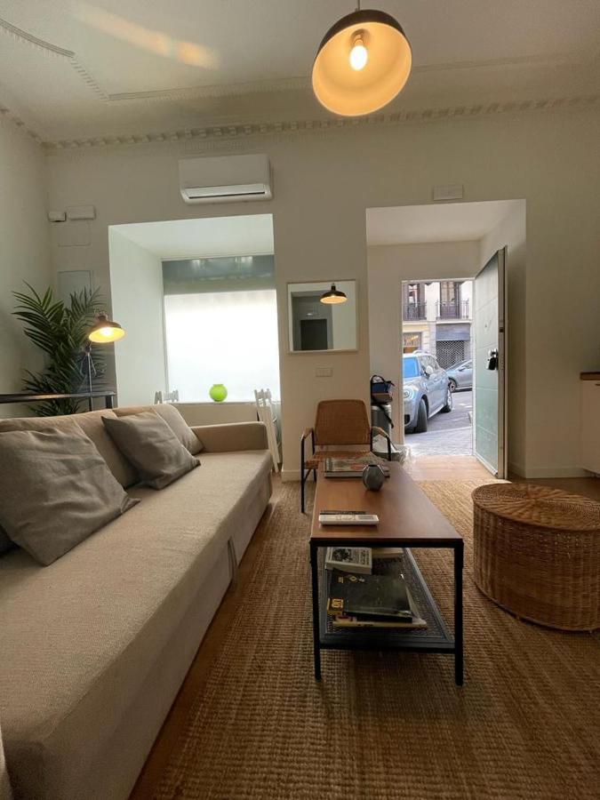 Modern Apt & Cool Interior Design En El Retiro Madri Exterior foto